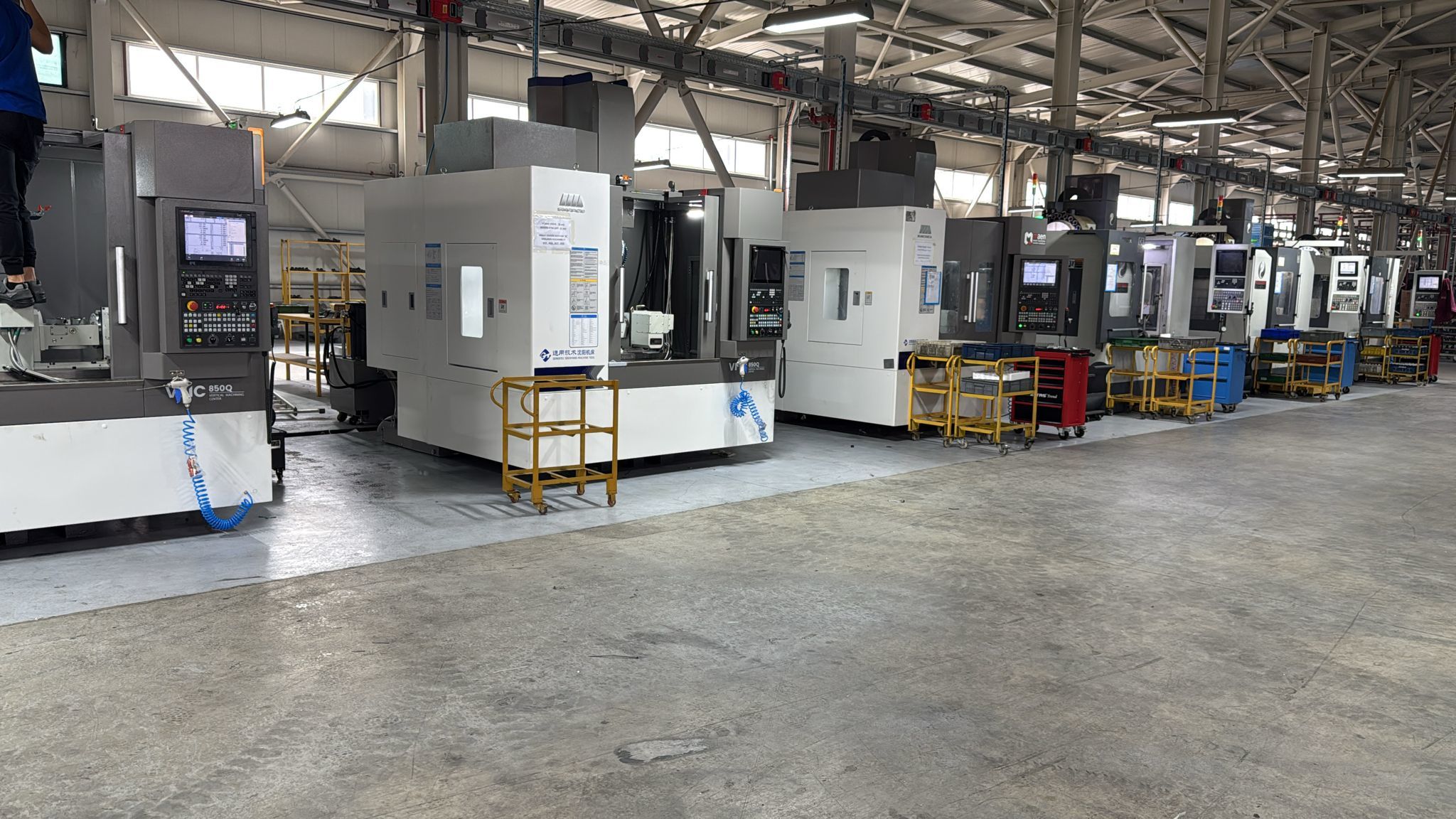 Laatste bedrijfscasus over Hoe heeft een Turkse fabrikant de CNC-productie met SMTCL VMC850Q en DTC500 met 40% verbeterd?