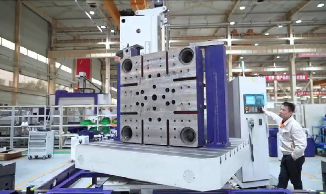 SMTCL PBC130s CNC zware freesmachine Twee lineaire rijspoor en één harde rijspoor Horizontale frees boring
