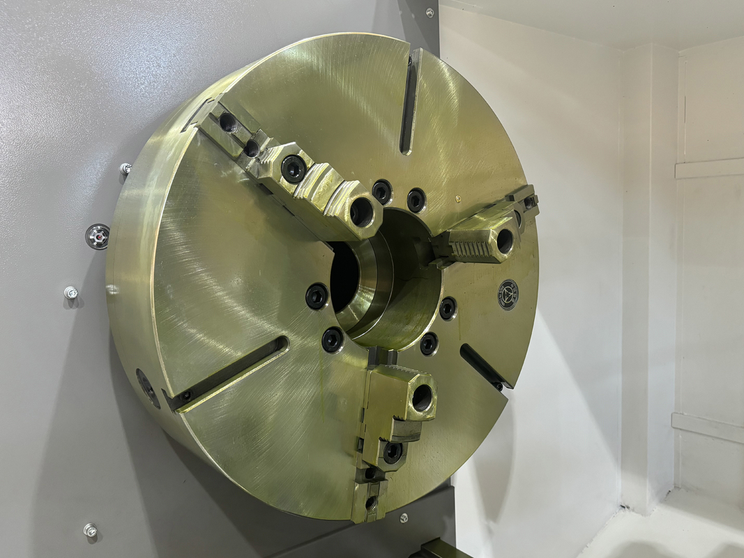 SMTCL Automatische draaibank Metalen CAK100 serie Chuck Diameter 1000mm Heavy Duty Flat Bed CNC draaibank