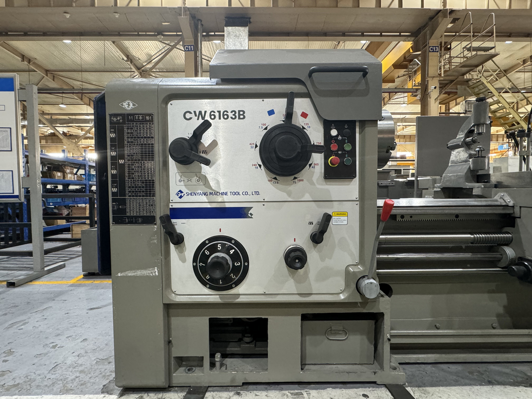 SMTCL Horizontale draaibank CW6163B Metalen handleiding draaibank 1000mm Spindelboring 104 Heavy Duty handleiding draaibank