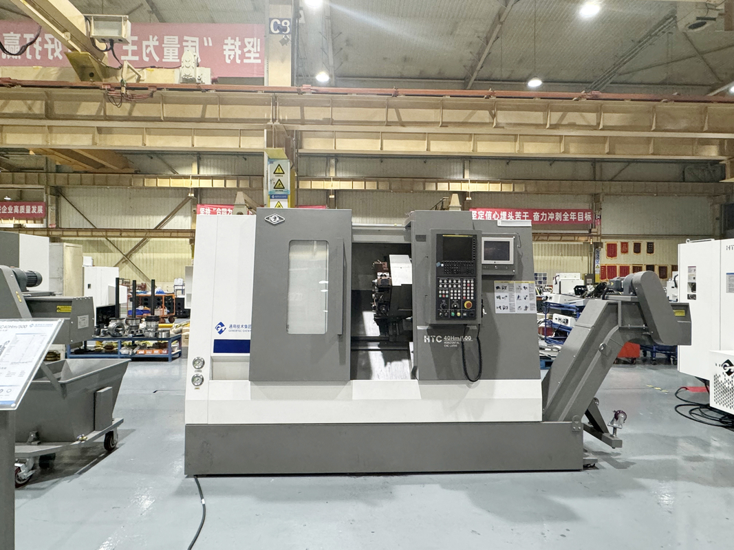 CNC-draaicentrum HTC40Hm Long-span Sleeve Spindle BMT55 Servo Power Turret CNC-draaicentrum met Y-as