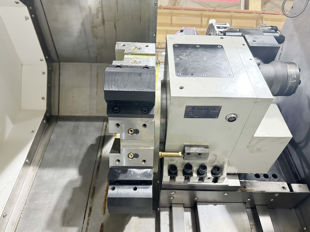 SMTCL CNC draaibank HTC50B FANUC-systeem Horizontaal 12 Station Servo Turret Slant Bed CNC draaibank