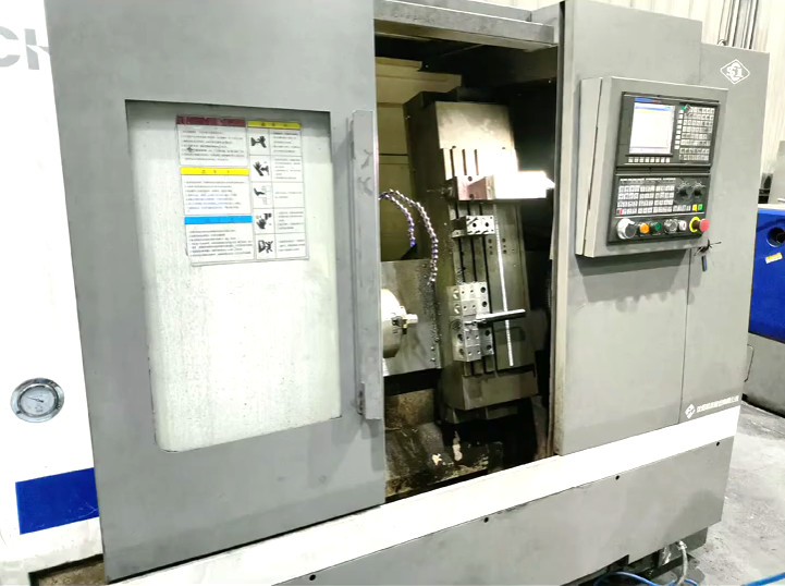 Gang Tool Slant Bed CNC draaibank CHK46 Automatische draaibank met staafvoeder