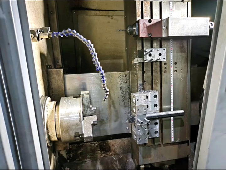 CNC draaibank CHK46 Gang Type Tool Post Precision Cutting Slant Bed CNC Draaibank