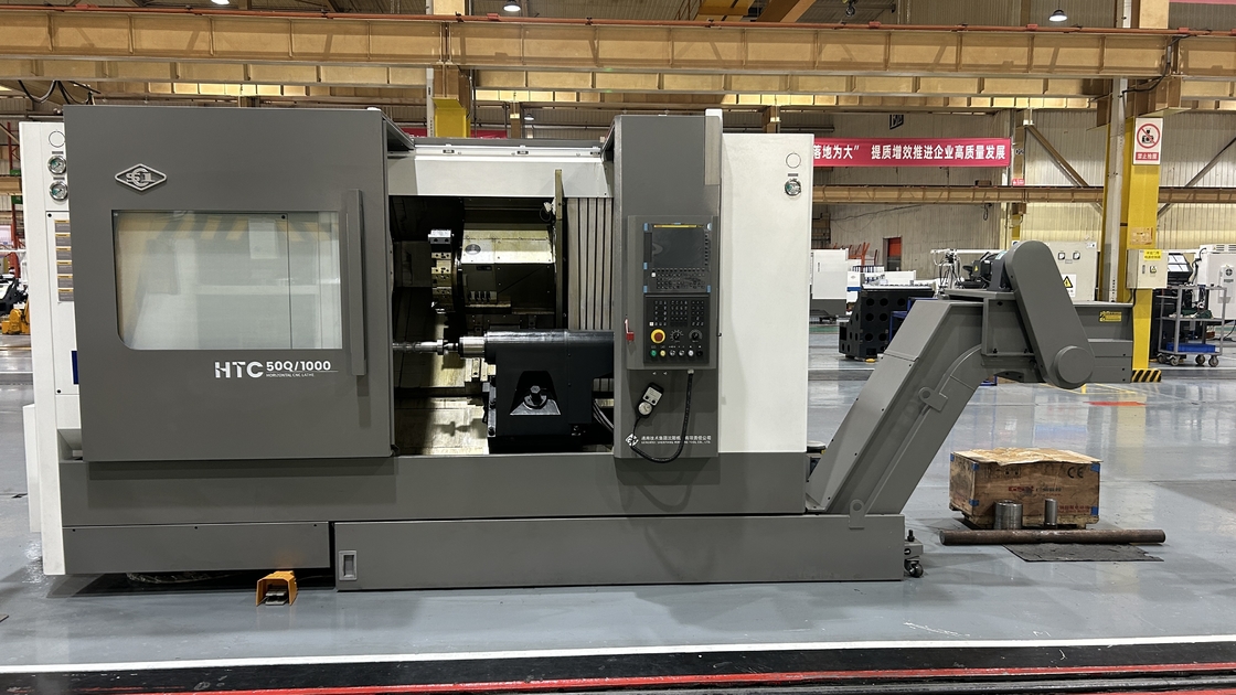 Universele CNC-horizontale draaibank HTC50Q High Torque Spindle SMTCL Zware Slant Bed CNC-draaibank