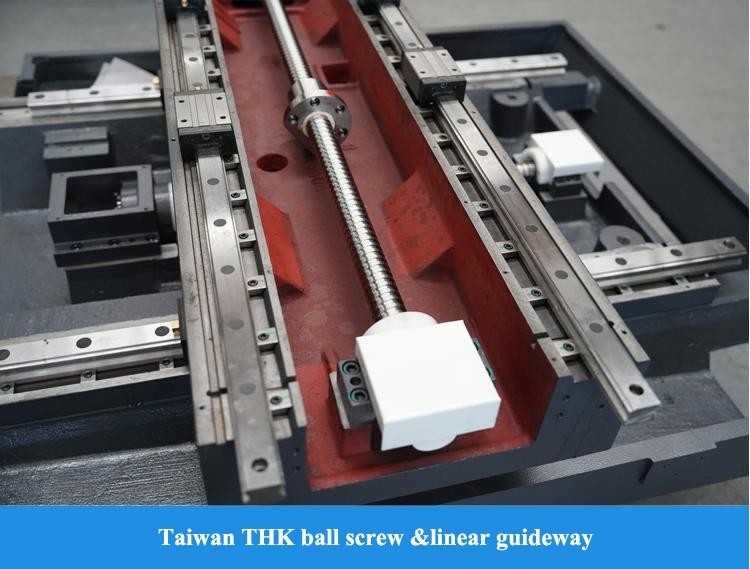 SMTCL CNC Verticale Freesmachine VMC1100Q 4-assig CNC Verticaal Bewerkingscentrum Met Draaibord