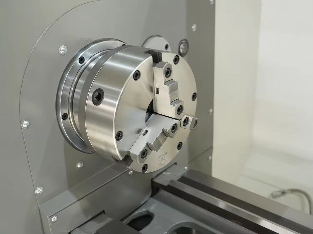 CNC draaibank CAK63285 Plat bed CNC draaibank 4 stations torent met servomotor