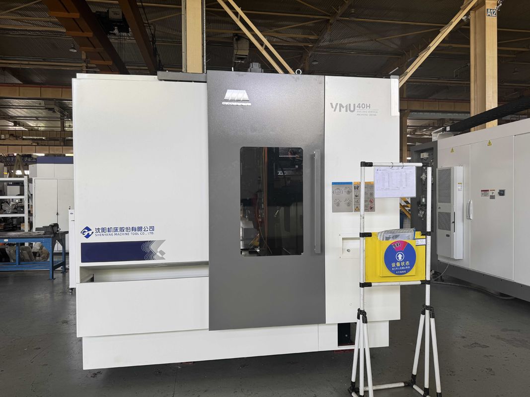 Vijfassig bewerkingscentrum VMU40H Max. Toegestane lading 300kg 5assige koppeling Verticaal bewerkingscentrum