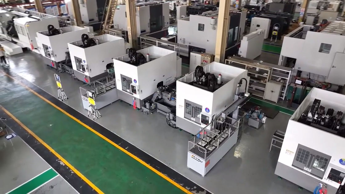 Automatisch laden en lossen van verticale CNC draaibank IVT45 geautomatiseerde productielijn