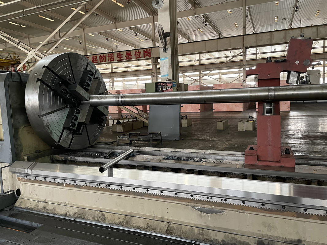 12 Meter Universele Zware Handmatige Draaibank CW61100 Grote Spindelboring 130mm Metalen Horizontale Draaibank
